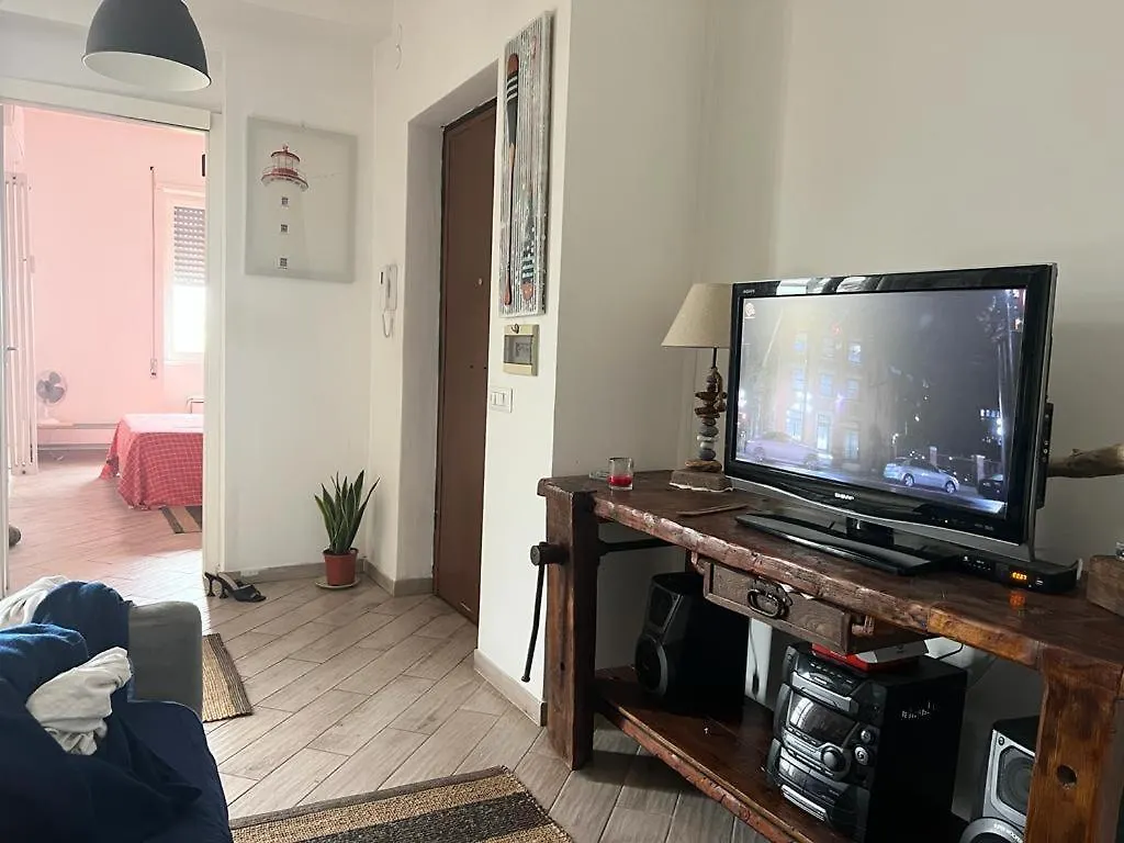 Appartamento Vittoria Lido di Ostia 0*,  Italia